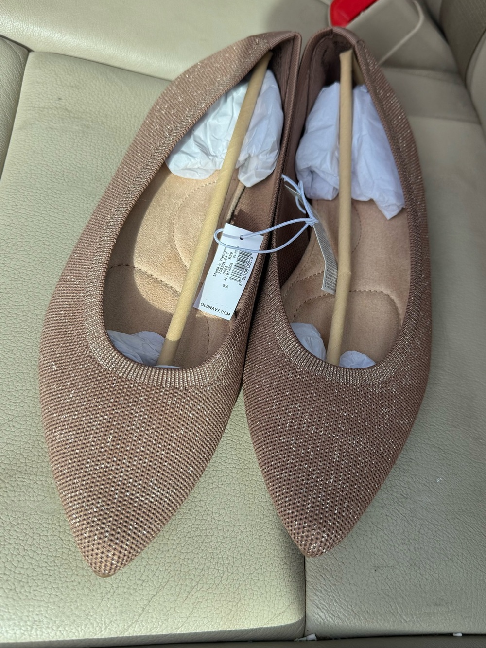 Old Navy Pointed Ballet Flats 9.5